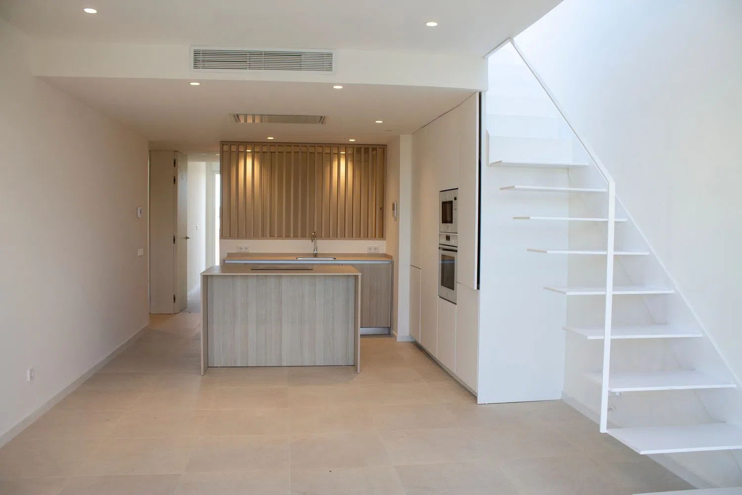 Ático en calle de Salvador Dalí, 54 - Foto 3