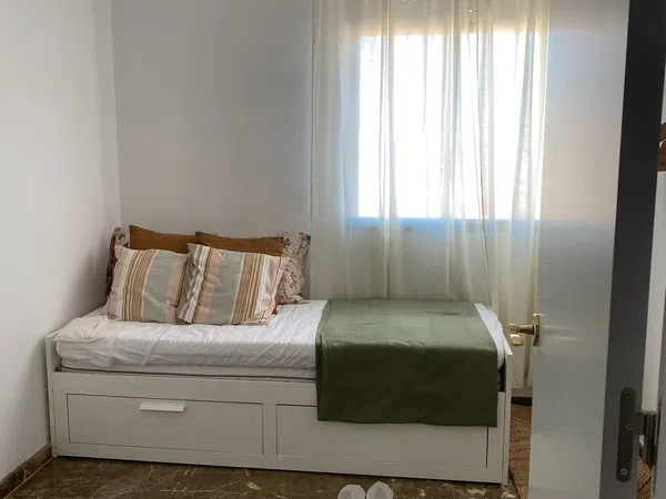 Piso en avenida de la República Argentina, 26 - Foto 6