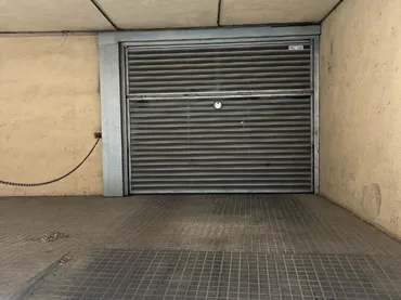 Garaje en  Carrer de la Creu 4 - Foto 1