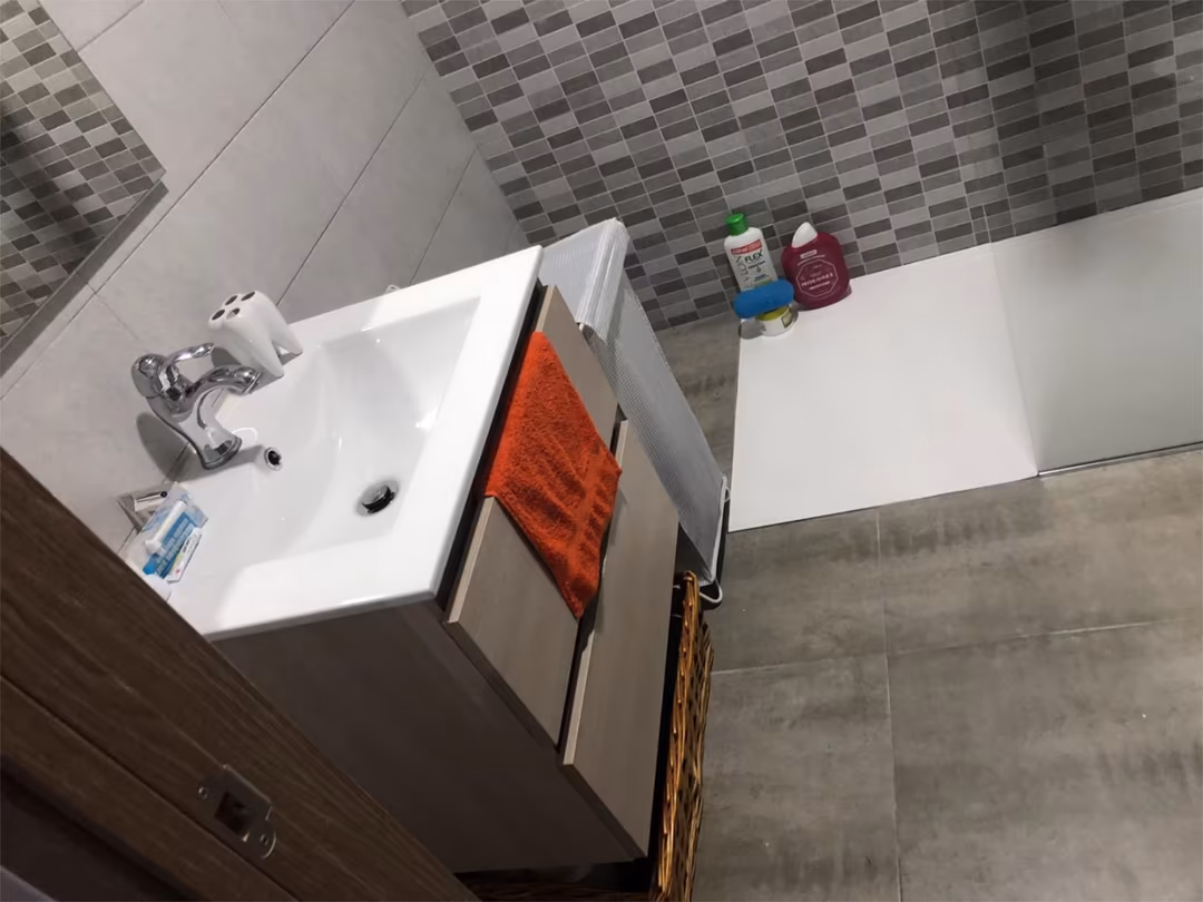 Piso en  Calle Conde de Luna 3 - Foto 3