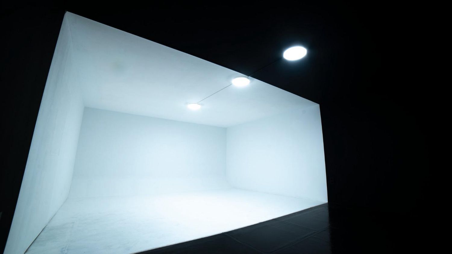 Local en calle Avelino Fernández de la Poza, 47 - Foto 2