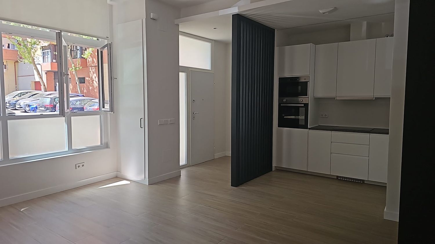 Piso en calle del Golfo de Salónica, 41 - Foto 3