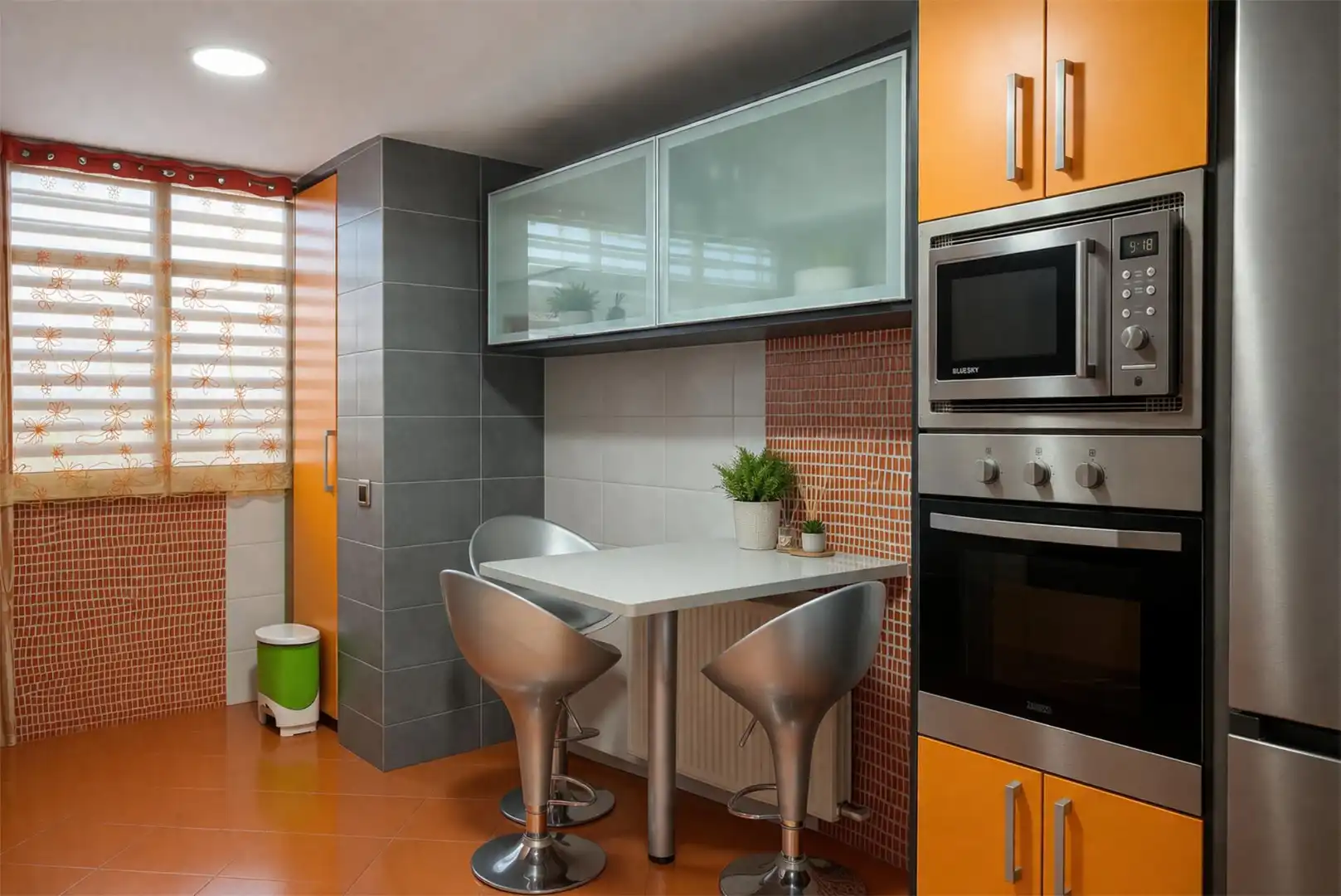 Piso en  Calle G.Espartales Sur 24 - Foto 3