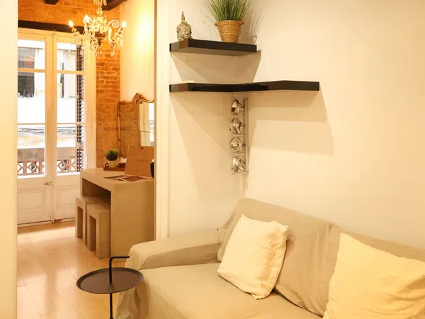 Piso en calle de Sant Agustí, 2