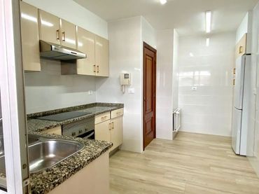 Piso en avenida Avenida Alcalde Gregorio Espino 79 - Foto 16