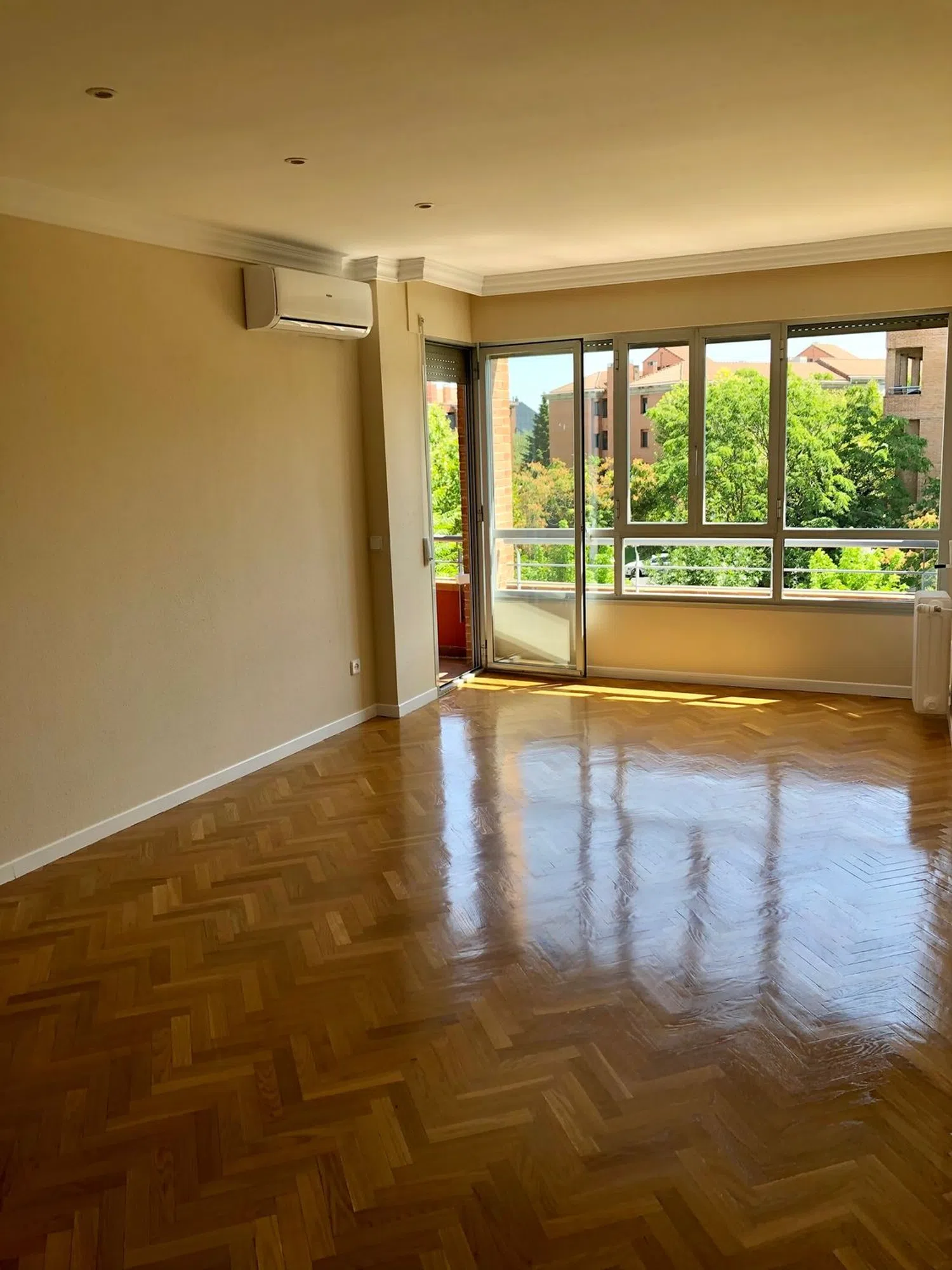 Piso en avenida de Pablo VI, 9 - Foto 1