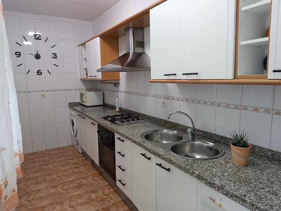 Casa adosada en  Calle General Castaños 3 - Foto 7