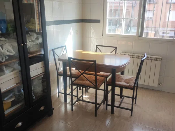 Chalet adosado en Calle Don Joaquín, 16, Covadonga - Los Manzanos, Covadonga - Los Manzanos - Foto 4
