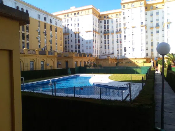 Piso en Paseo Miguel Unamuno, 12, Alcalde L. Uruñuela - Palacio de Congresos - Foto 1