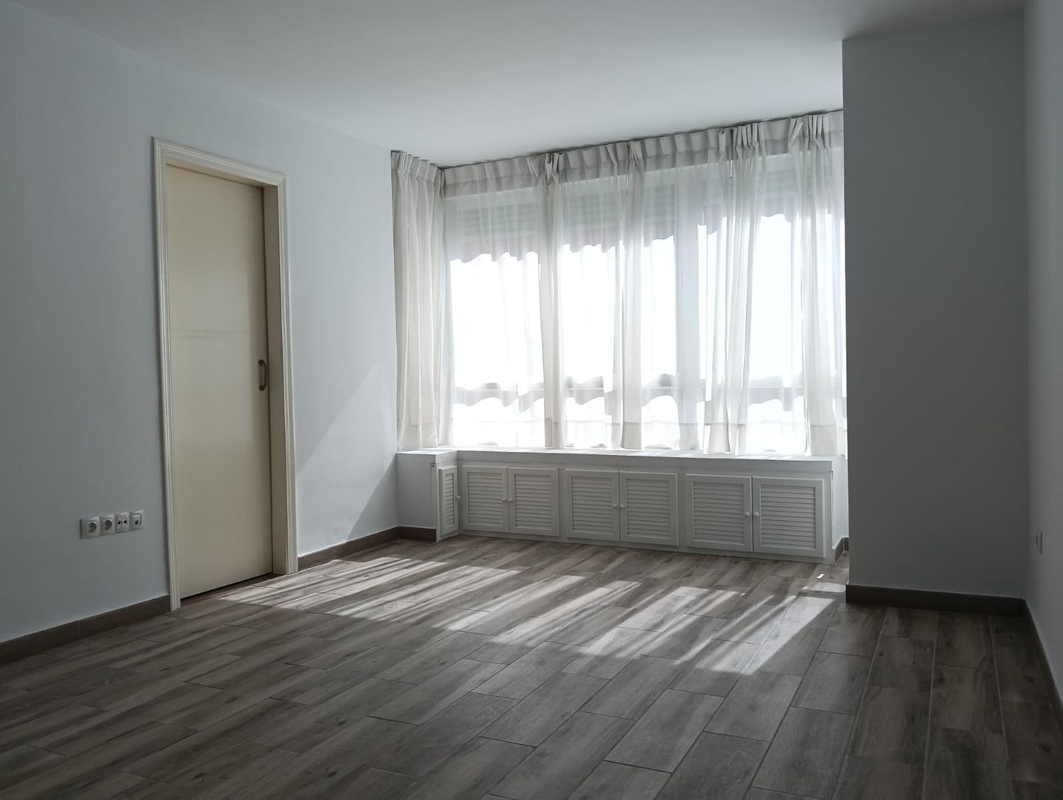 Piso en Barrio Buhaira - Huerta del Rey