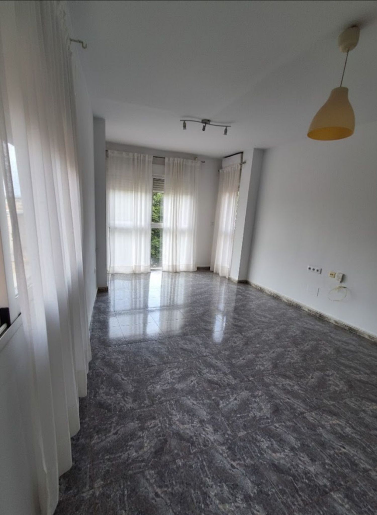 Piso en plaza Violonchelista Miguel Angel Clares, 2 - Foto 1