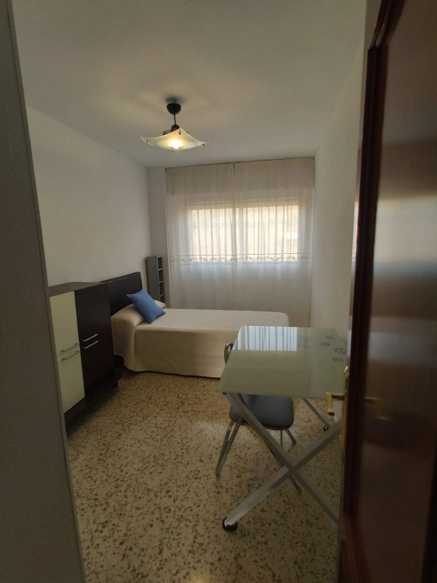 Piso en calle Matilde de La Torre, 40 - Foto 4