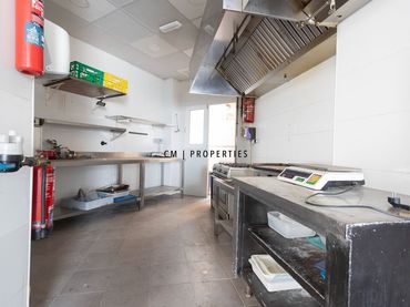 Local comercial en  Juan de Garay - Foto 5