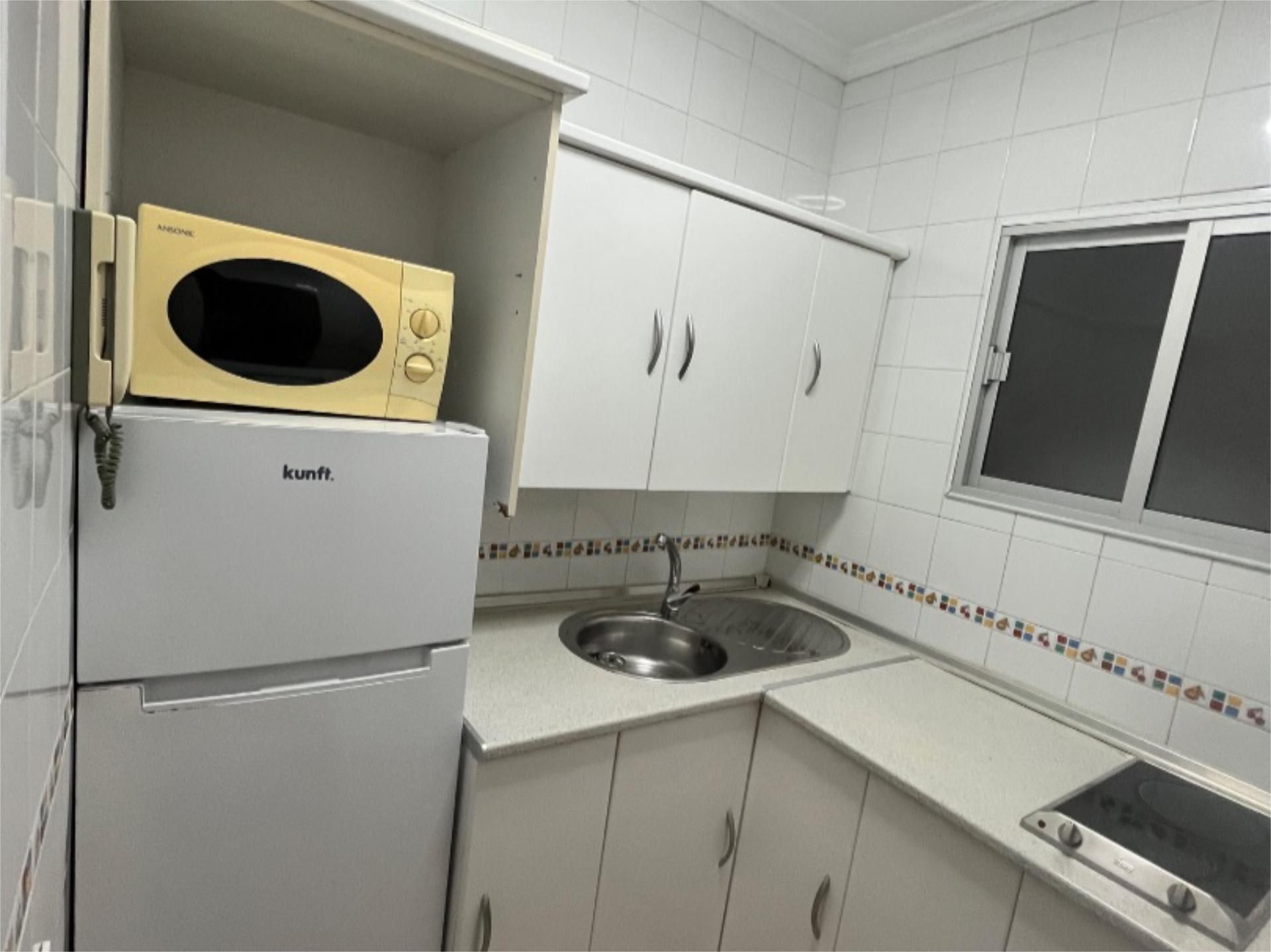 Piso en  Avenida Rafael Cabrera 8 - Foto 5