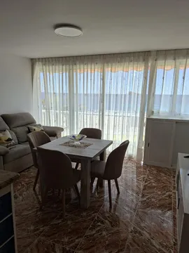 Apartamento en  Avenida de la Armada Española 20 - Foto 3