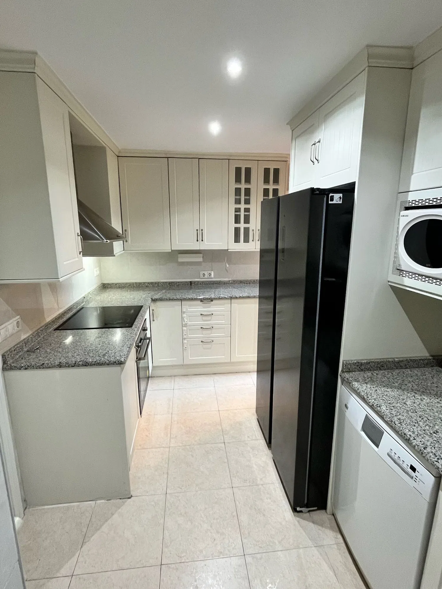 Piso en calle Valle del Roncal, 3 - Foto 9