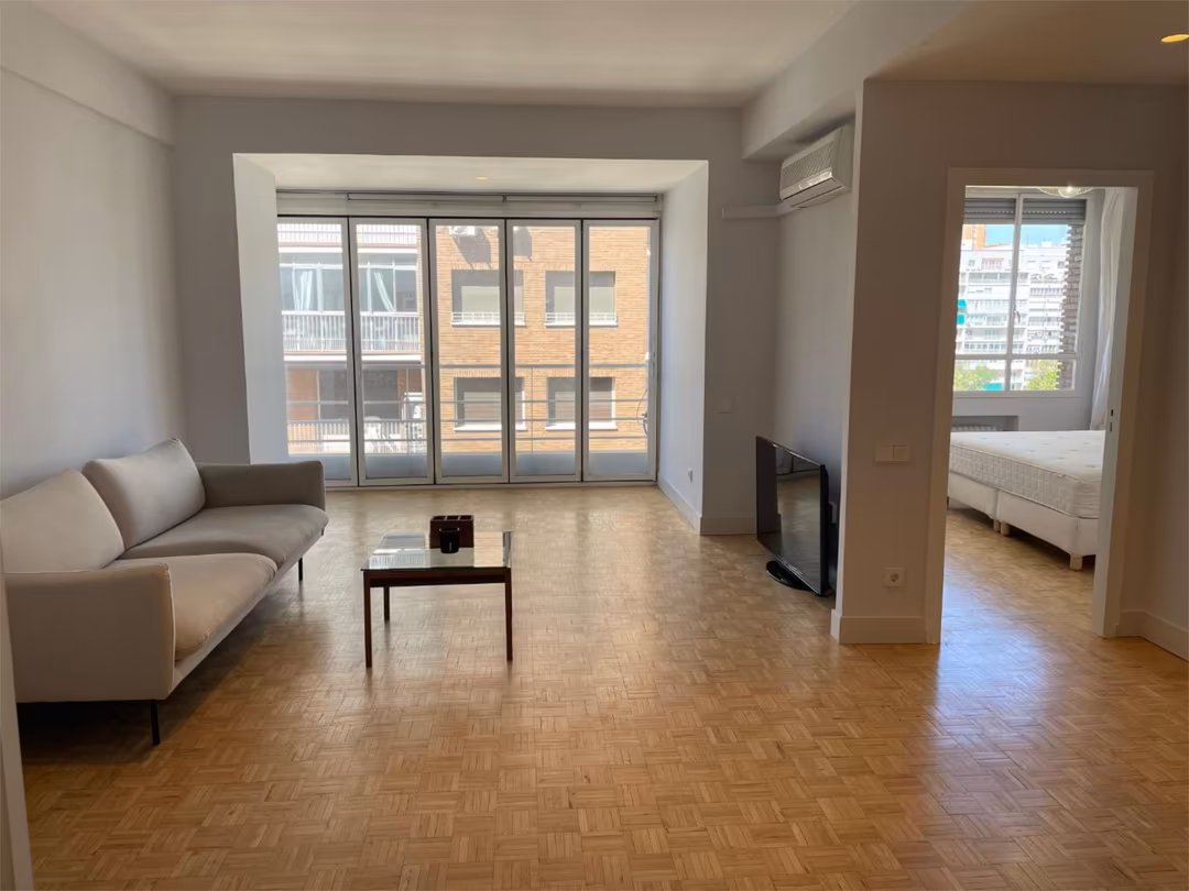 Piso en  Calle del Doctor Fleming 31