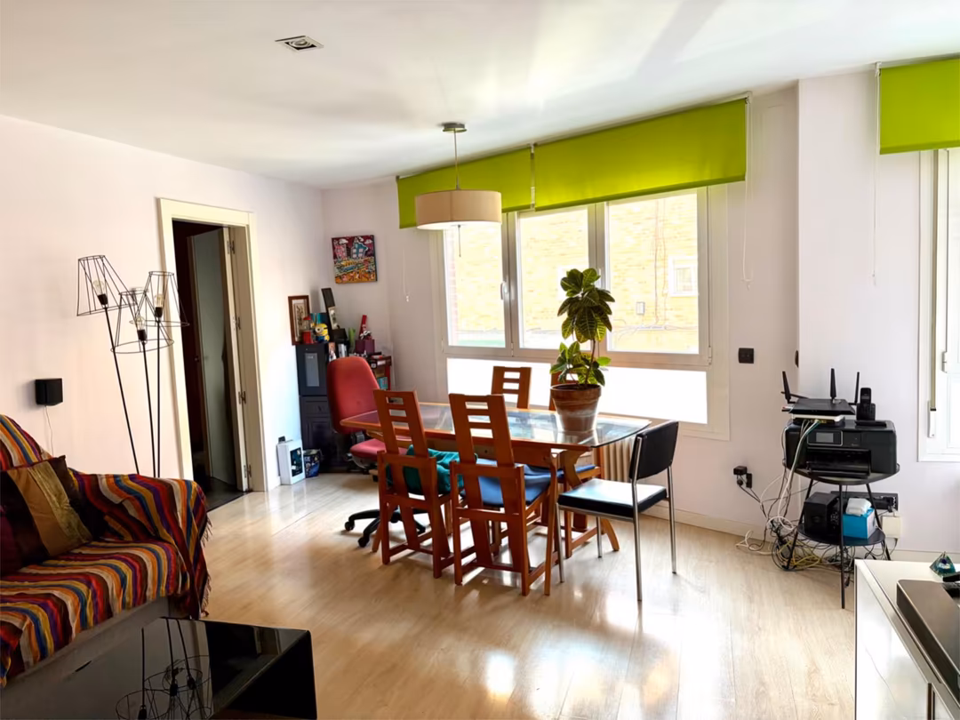 Piso en  Calle del Apóstol Santiago 50