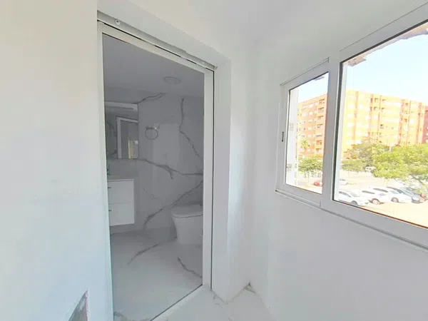 Piso en Barrio La Fontsanta - Foto 34