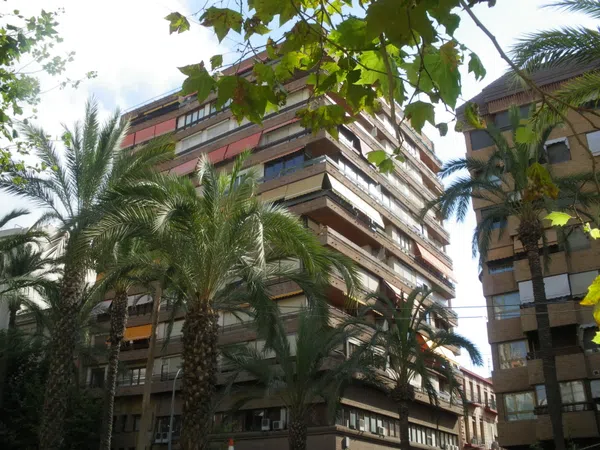 Piso en avenida General Marva, 10