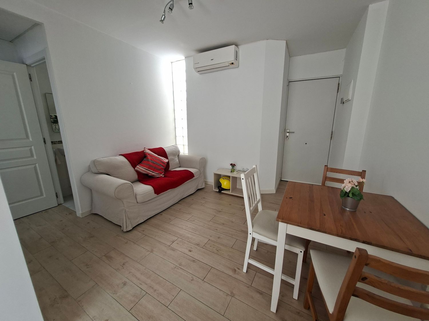 Estudio en calle de San José, 33 - Foto 2