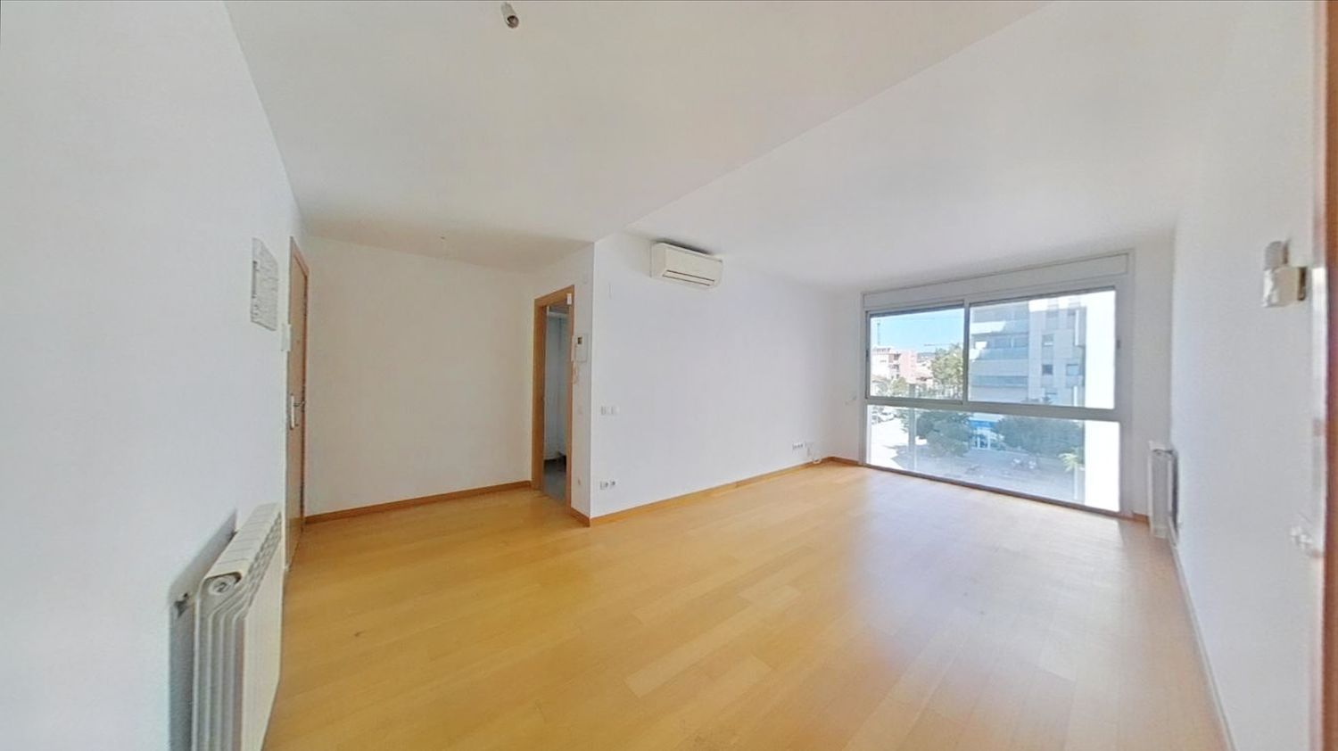 Piso en Barrio Escoles - Foto 1