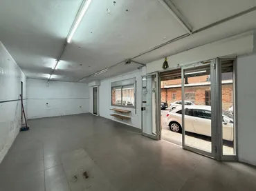 Local comercial en Terrassa - Foto 1