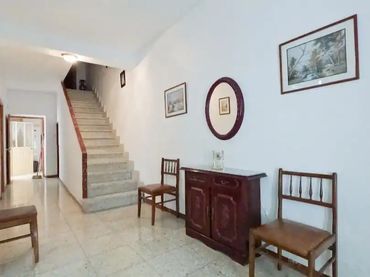 Casa adosada en  Calle Buenavista 13 - Foto 2