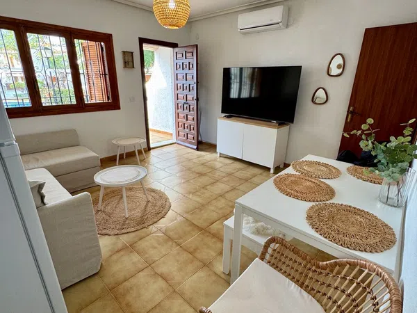 Piso en avenida de la Armada Española, 73 - Foto 3