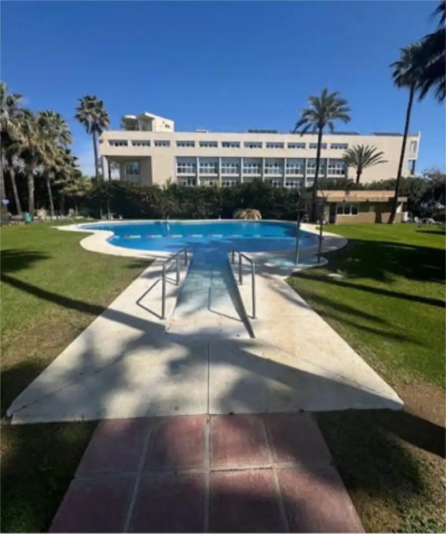 Apartamento en Torremolinos - Foto 3