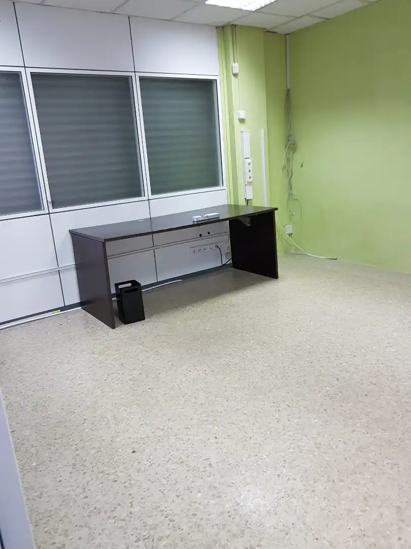 Local comercial en Sant Boi de Llobregat - Foto 9