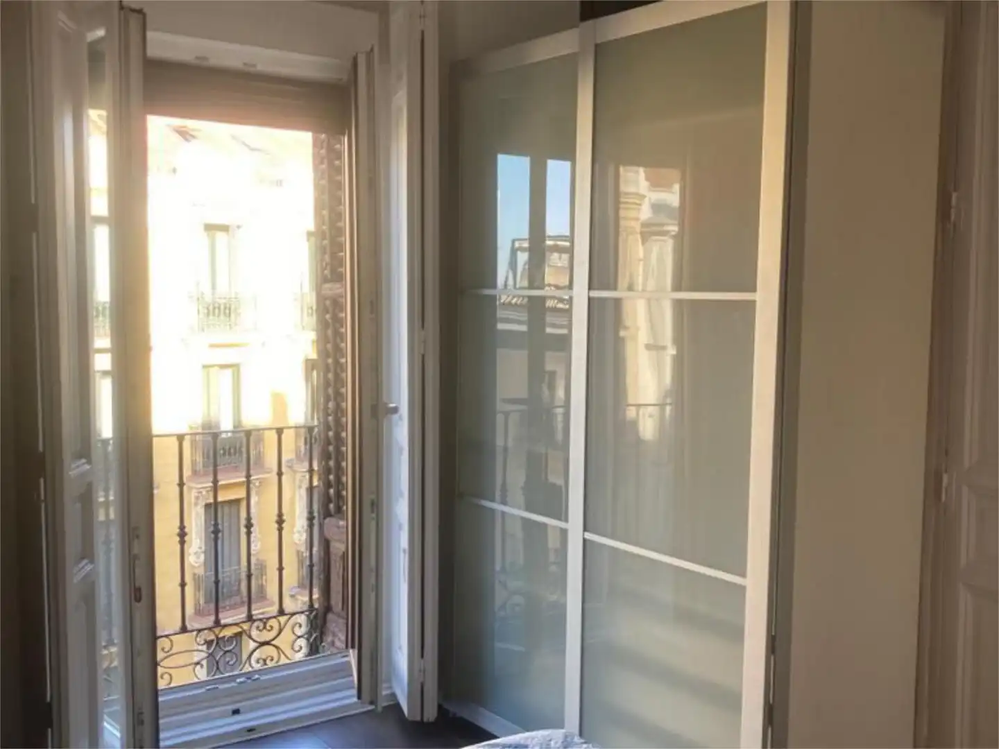 Piso en  Calle de Cuchilleros 1 - Foto 5