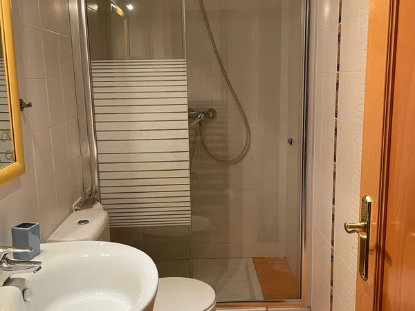 Alquiler de estudio en Avenida Lisboa, 3 - Foto 3