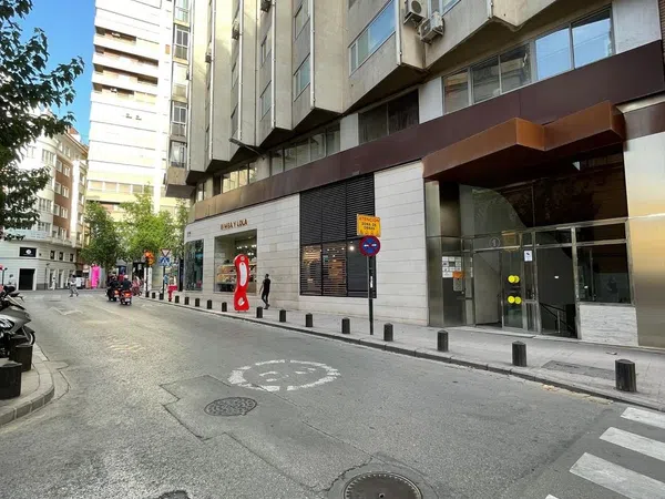 Piso en calle Barítono Marcos Redondo, 1