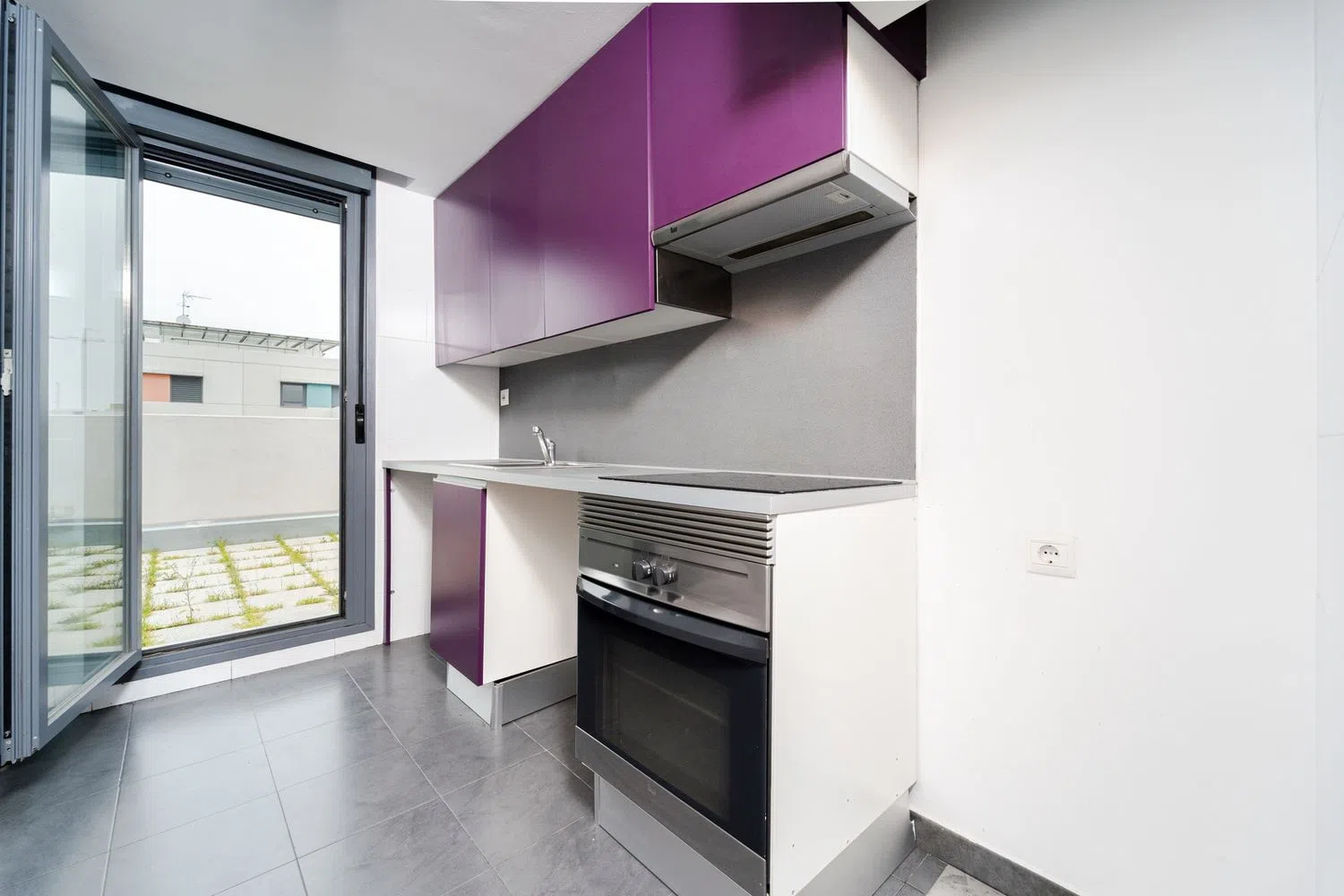 Piso en plaza del Sol - Foto 11