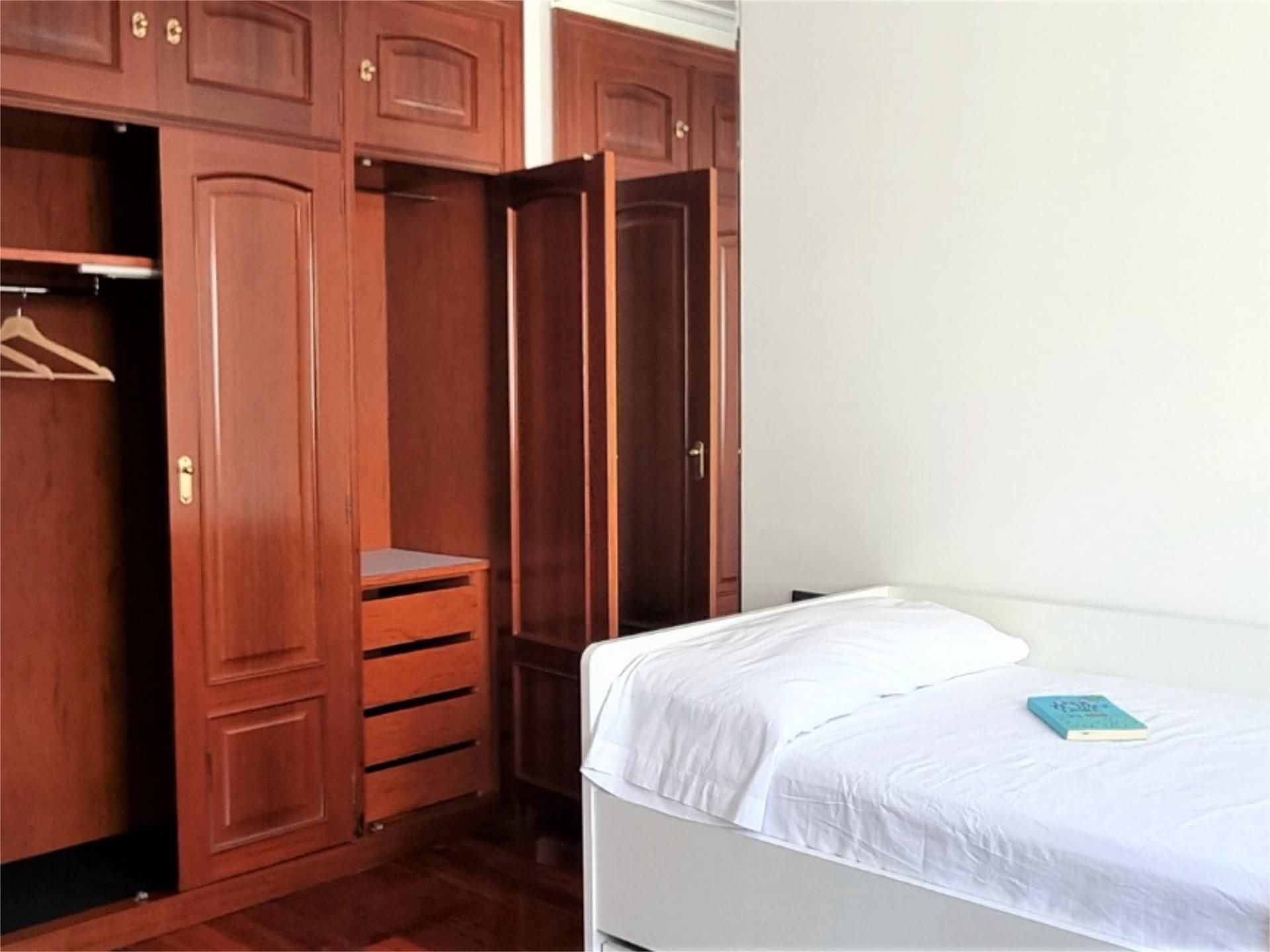 Piso en calle Rúa Rosalía de Castro 30 - Foto 28