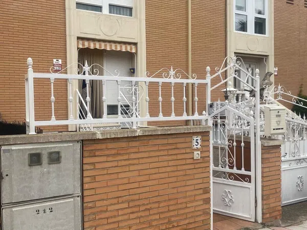 Chalet adosado en Calle Antonio Díaz Cañabate, 5, Postas, Postas - Foto 1