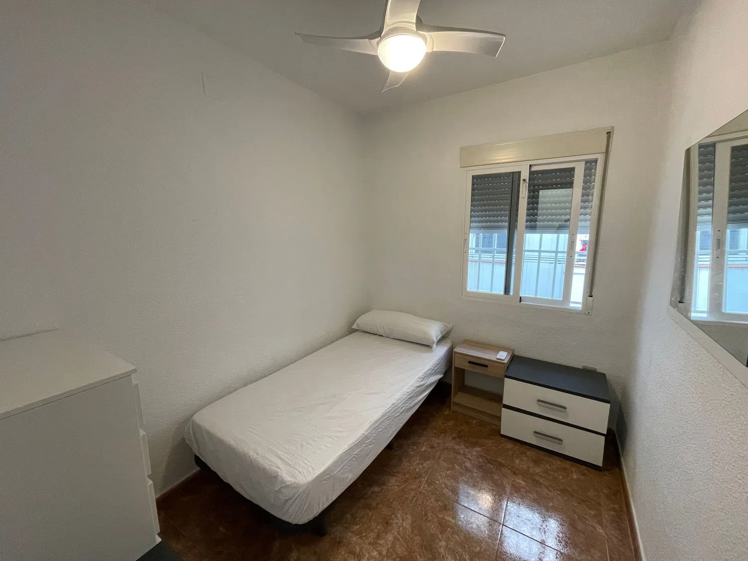 Piso en calle Juan de Cervantes, 23 - Foto 7