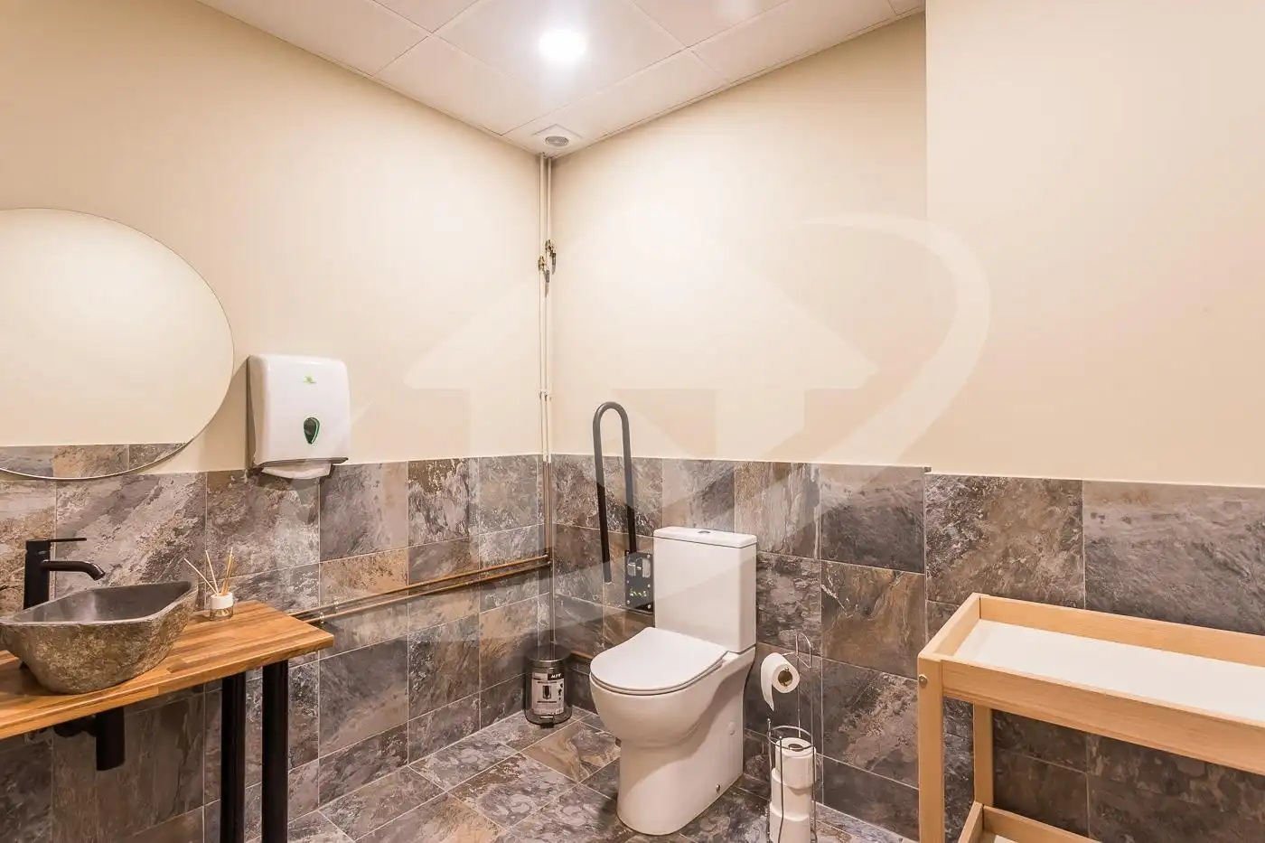 Local comercial en Sabadell - Foto 11