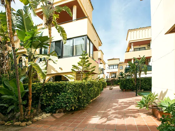 Piso en calle Hotel Pontinental, 6
