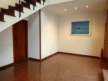 Local comercial en  Calle Francesc Layret 30 - Foto 4