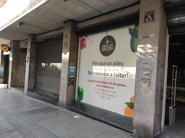 Local comercial en  Avinguda de Josep Tarradellas 17 - Foto 8
