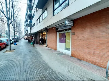Local comercial en  Carrer de Francesc Layret 26 - Foto 6