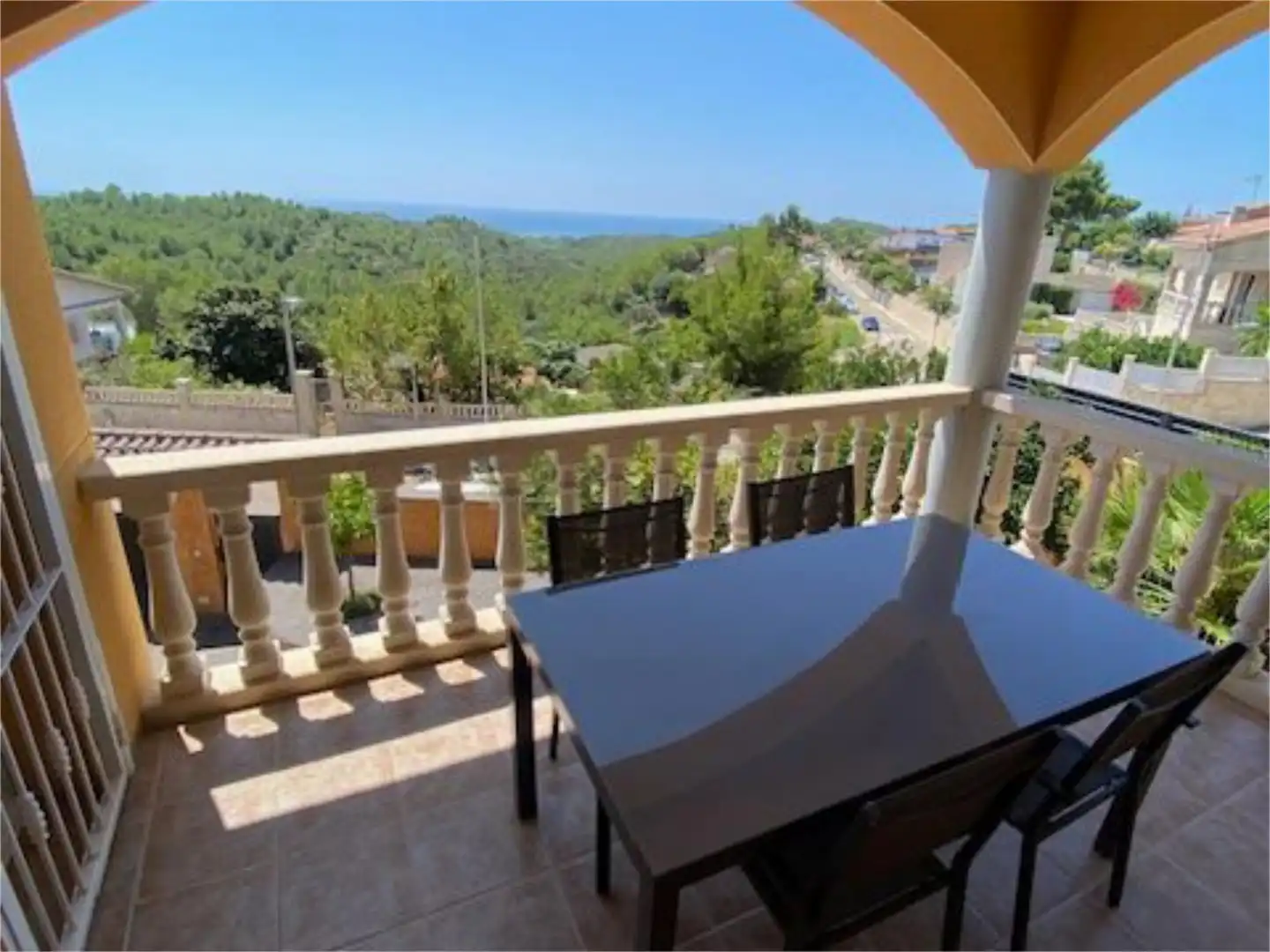Chalet en  Avinguda Stanta Maria de Montserrat 24 - Foto 4