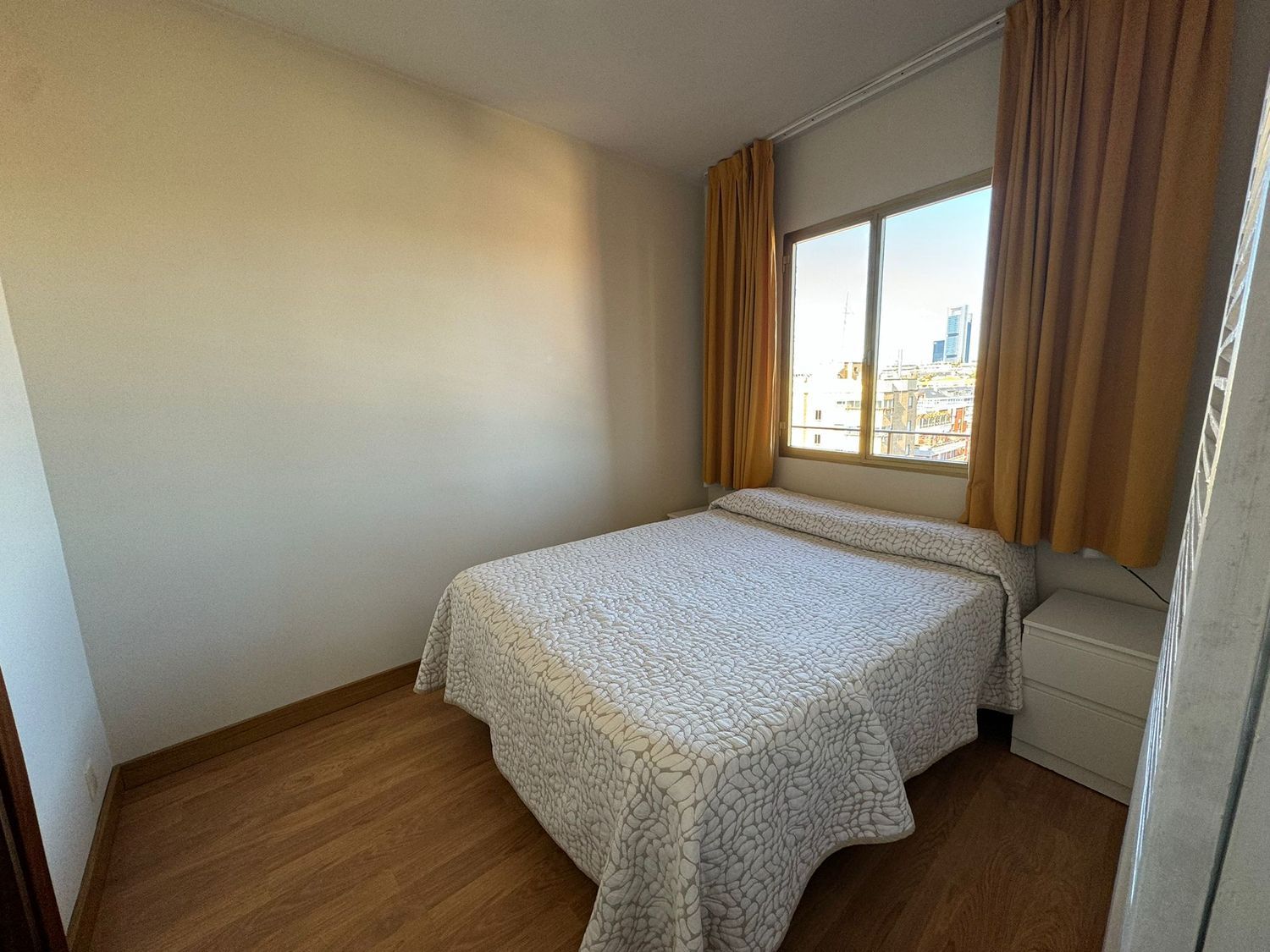 Piso en avenida de Alberto de Alcocer, 43 - Foto 4