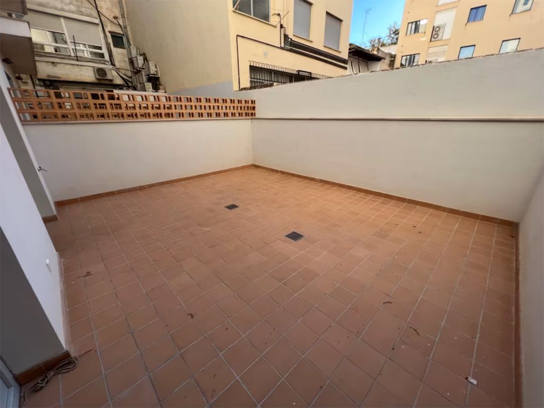 Piso en  Carrer de Jeroni Antich 4 - Foto 4