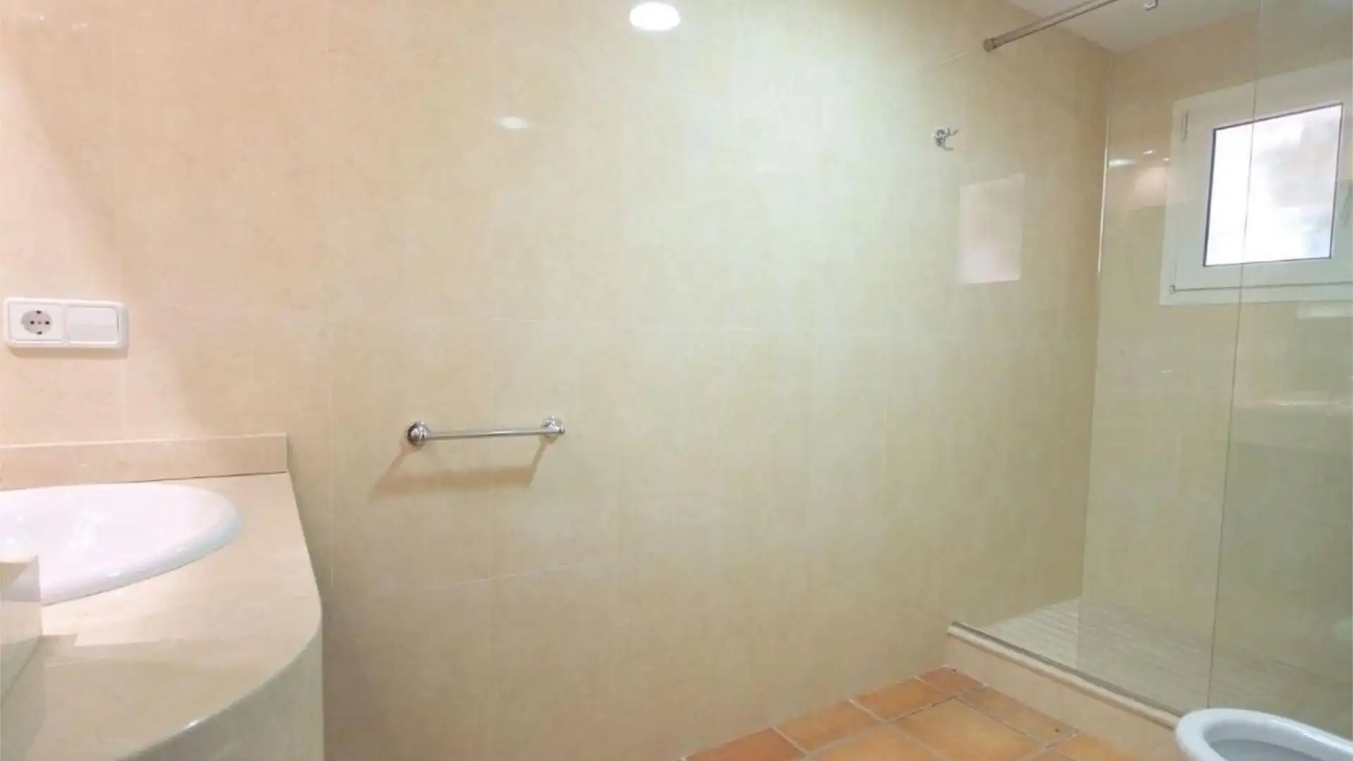 Piso en  Avinguda del País Valencià 1 - Foto 11