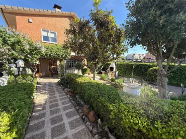 Chalet en  Urbanización El Romeral 1 - Foto 3