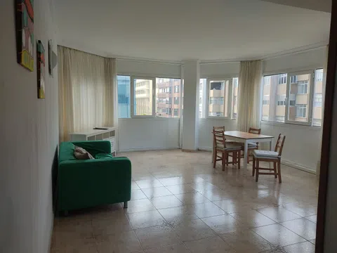 Piso en calle Cebrián, 2