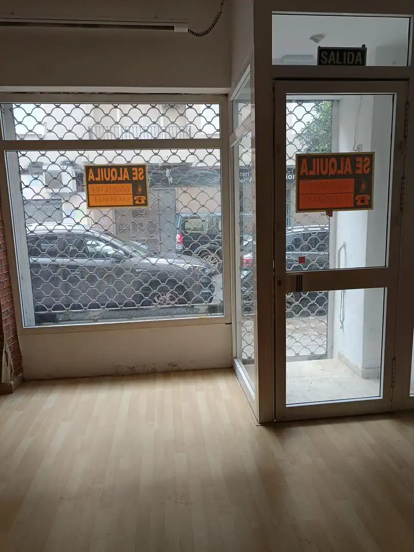 Local comercial en  Calle Fernando IV 18 - Foto 3